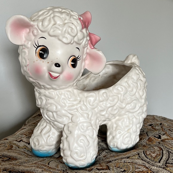 1950s porcelain lamb planter - Picture 1 of 3
